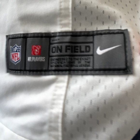 Eagles Jersey - Picture 3 of 6